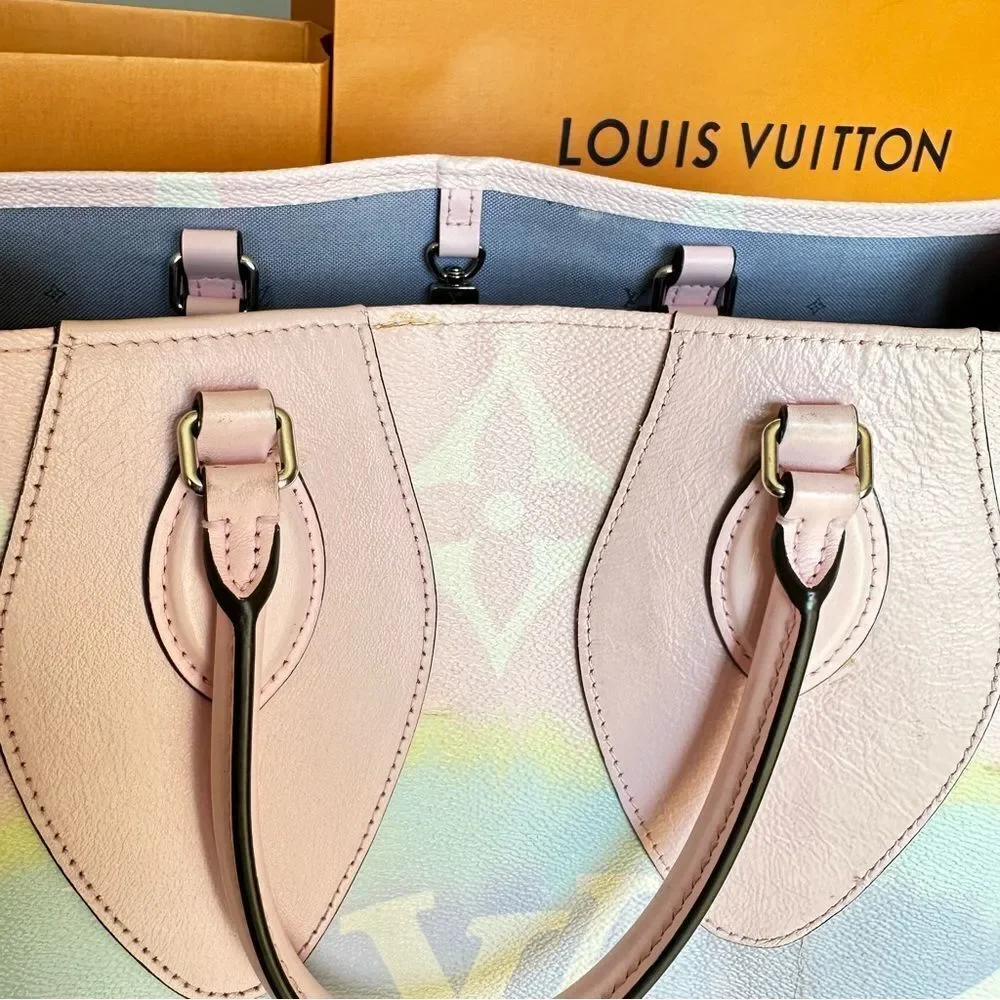 Louis Vuitton Pastel Gradient OnTheGo GM Tote Pink Blue Yellow Ombre Summer 2020